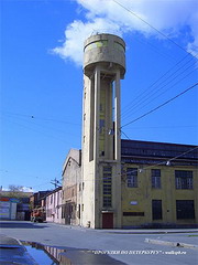 водонапорная башня завода  красный гвоздильщик 