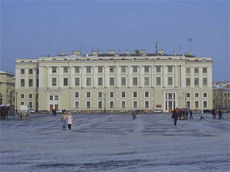 здание штаба гвардейского корпуса