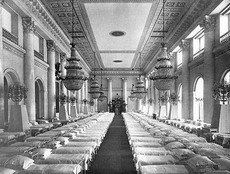 1914: начало первой мировой войны, устройство госпиталя в парадных залах зимнего дворца